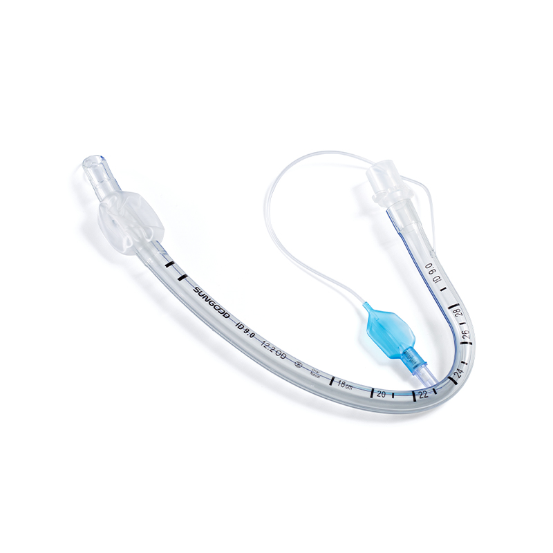 Voorgevormde endotracheale tube met orale cuff
